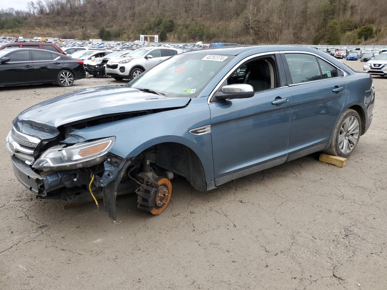 FORD TAURUS 2010 1fahp2fw1ag160070