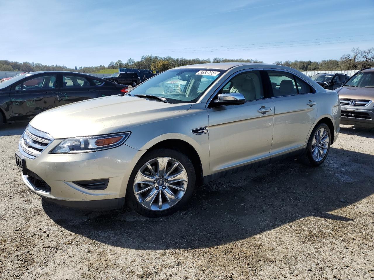 FORD TAURUS 2010 1fahp2fw7ag107261