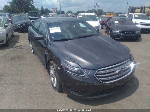 FORD TAURUS 2017 1fahp2h80hg124198