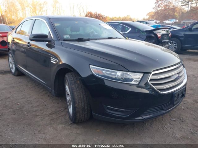 FORD TAURUS 2018 1fahp2h81jg113023