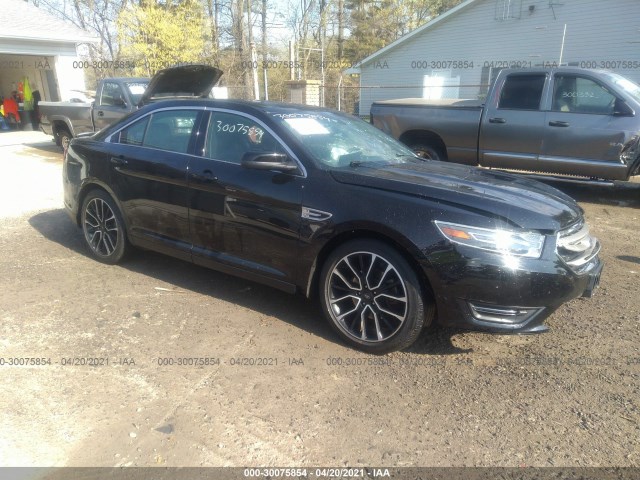 FORD TAURUS 2017 1fahp2h82hg110416