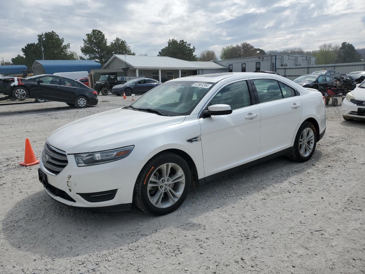 FORD TAURUS 2014 1fahp2h84eg141047