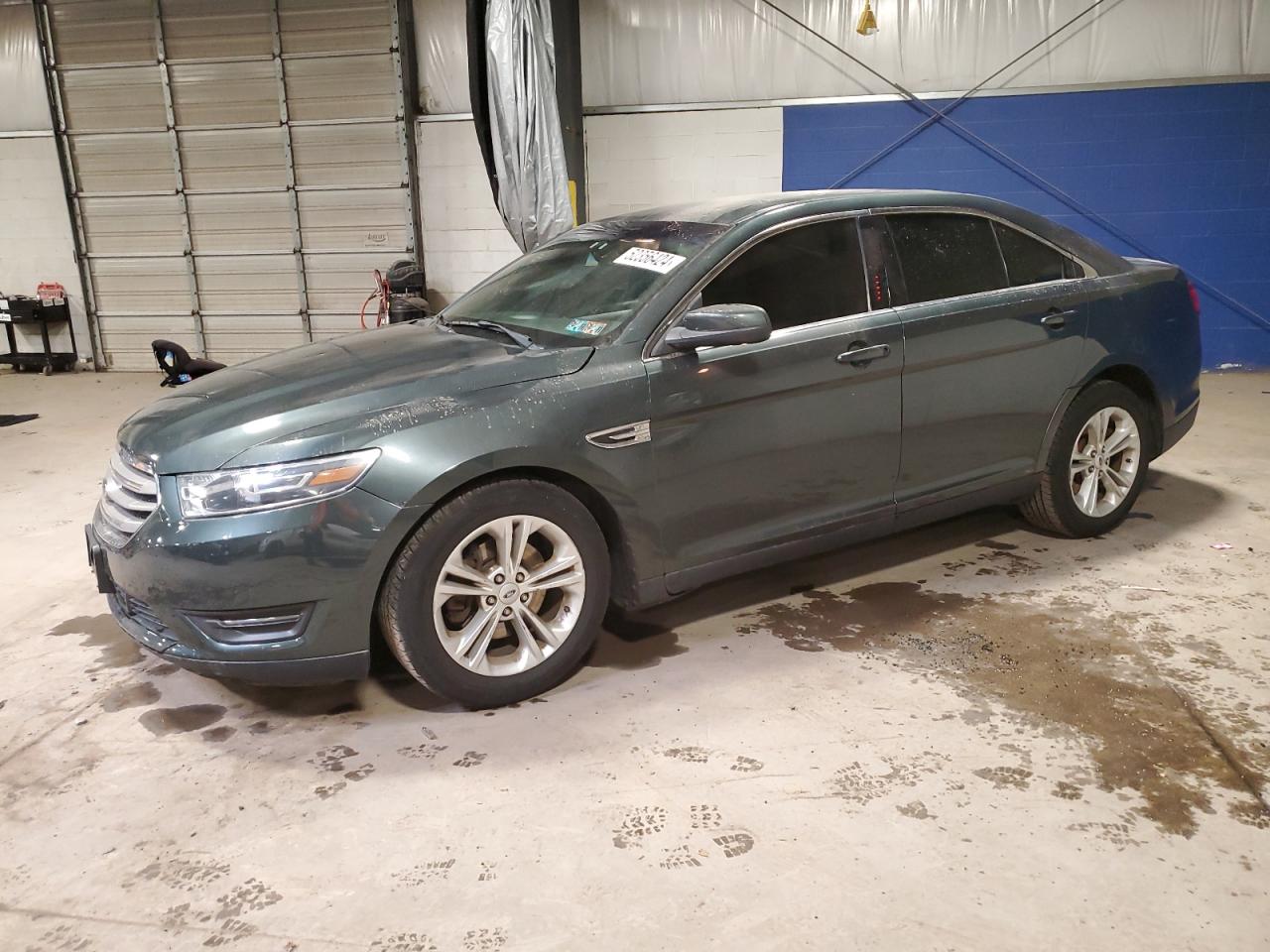 FORD TAURUS 2016 1fahp2h84gg120024