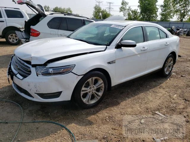 FORD TAURUS 2018 1fahp2h87jg142185