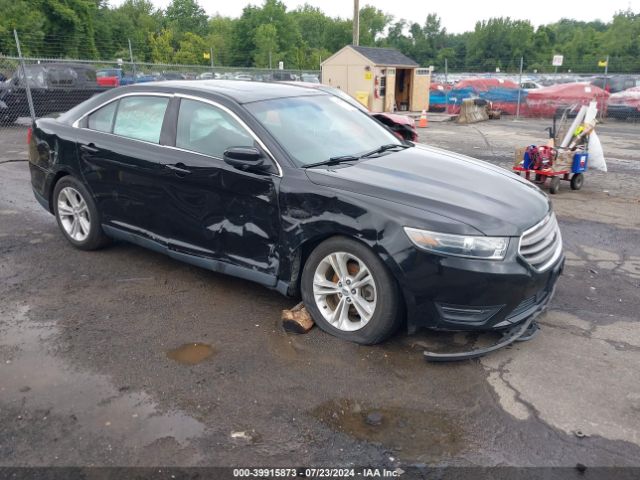 FORD TAURUS 2018 1fahp2h89jg113058