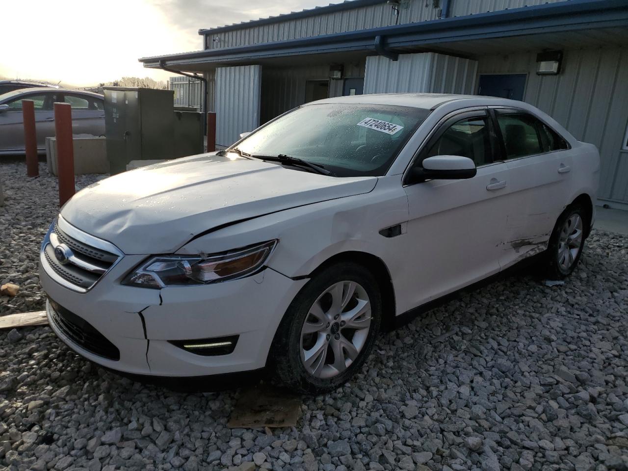 FORD TAURUS 2011 1fahp2hw5bg185598