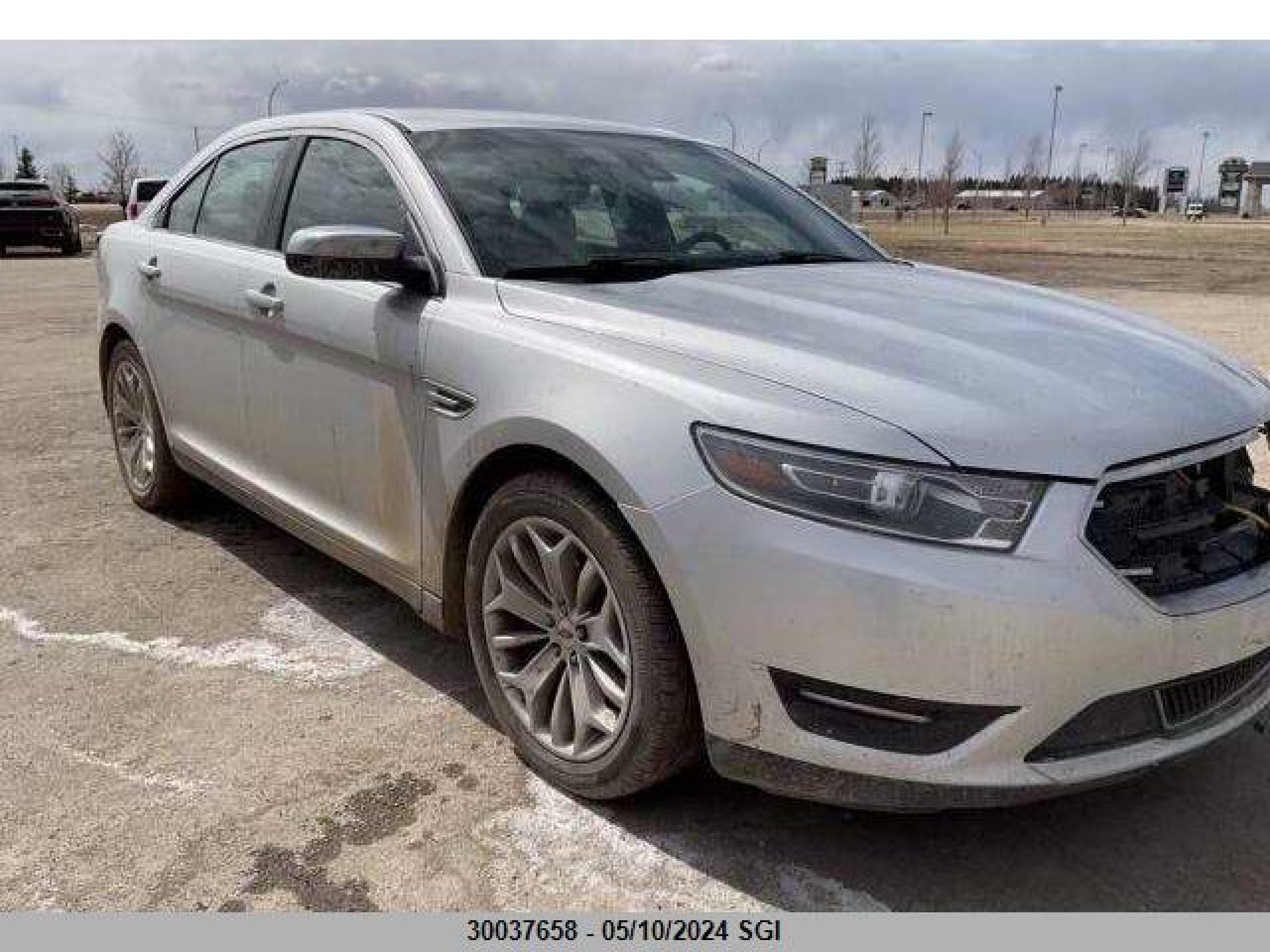 FORD TAURUS 2015 1fahp2j81fg152440