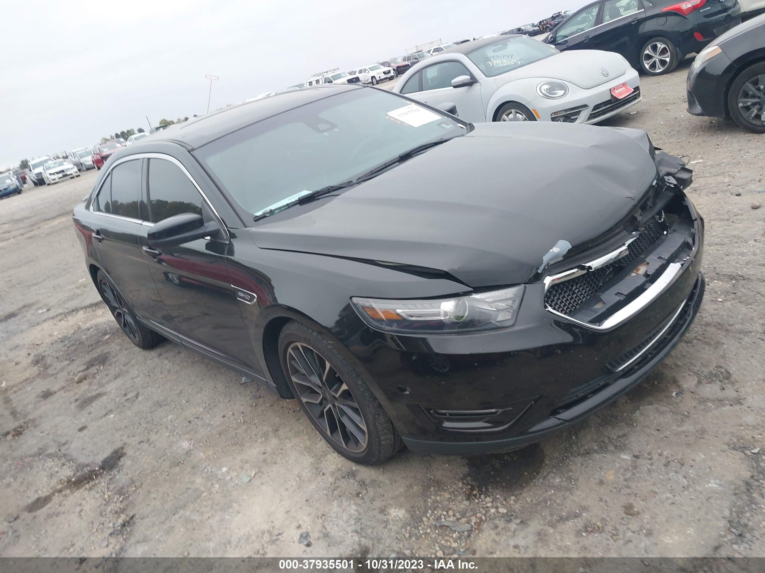 FORD TAURUS 2017 1fahp2kt1hg109464