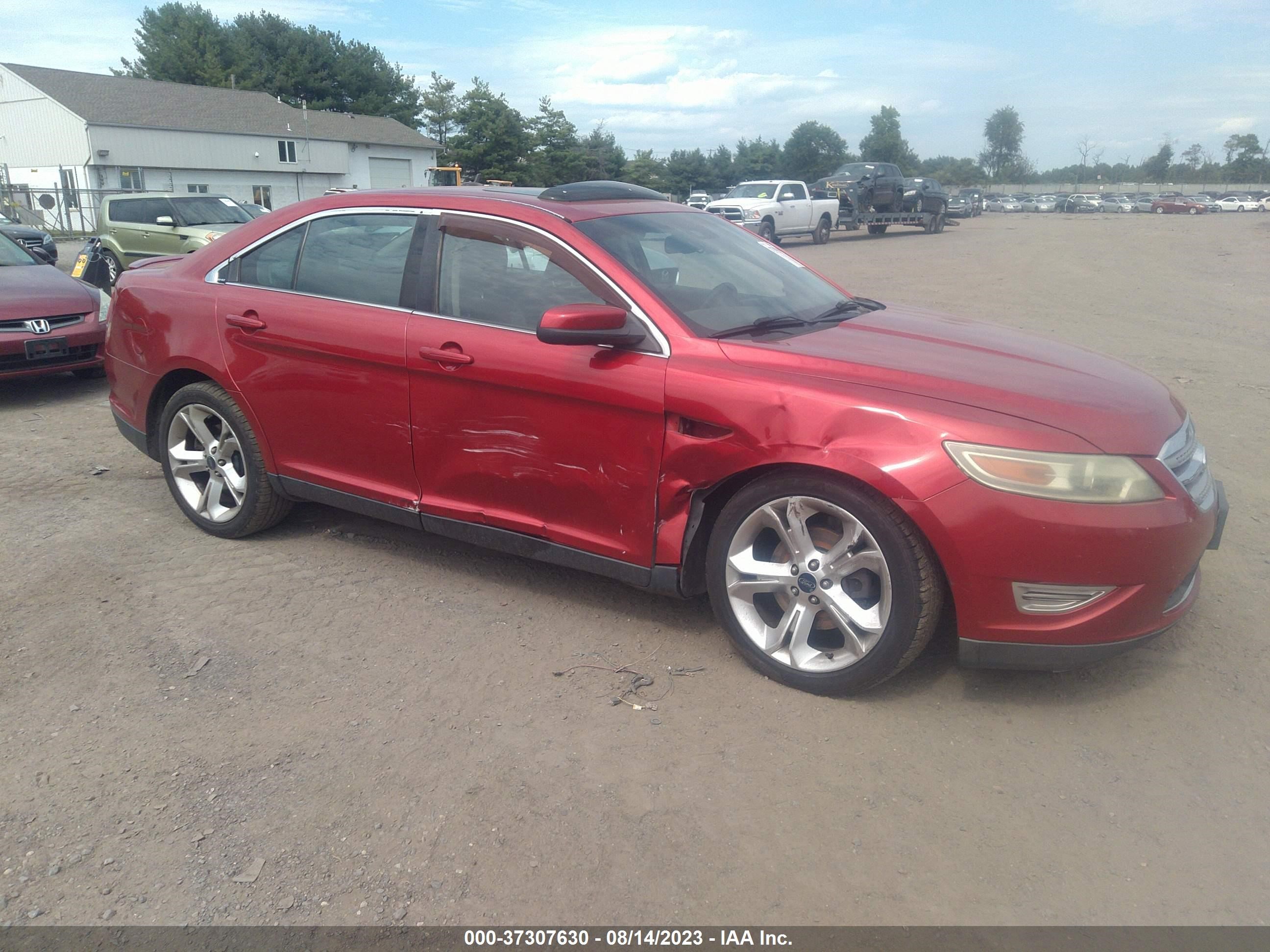 FORD TAURUS 2011 1fahp2kt8bg103362