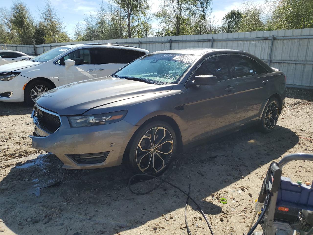 FORD TAURUS 2014 1fahp2ktxeg109877