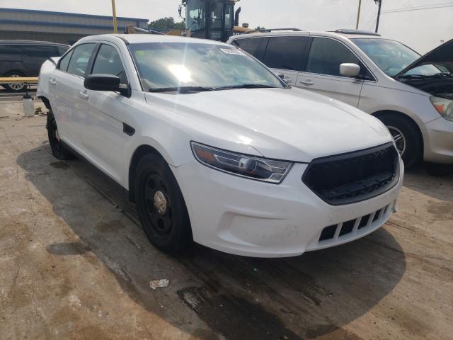 FORD TAURUS POL 2018 1fahp2l80jg143640