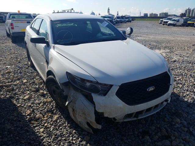 FORD TAURUS POL 2017 1fahp2l82hg103070