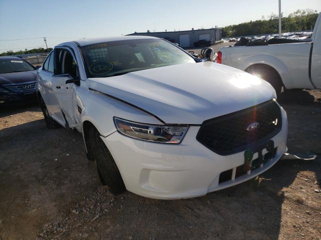 FORD TAURUS POL 2017 1fahp2l83hg100288