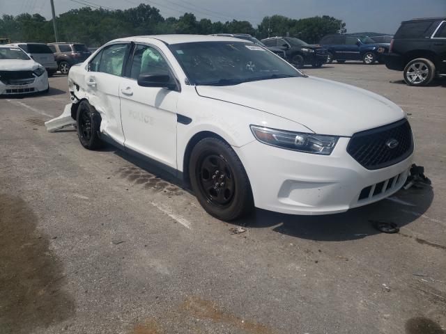 FORD TAURUS POL 2018 1fahp2l83jg112558