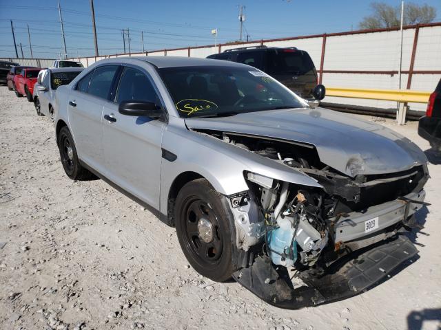 FORD TAURUS POL 2018 1fahp2l86jg133923