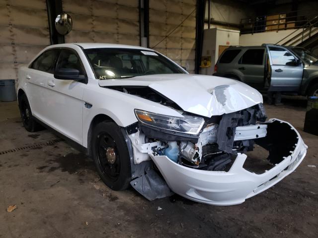 FORD TAURUS POL 2018 1fahp2l88jg143451