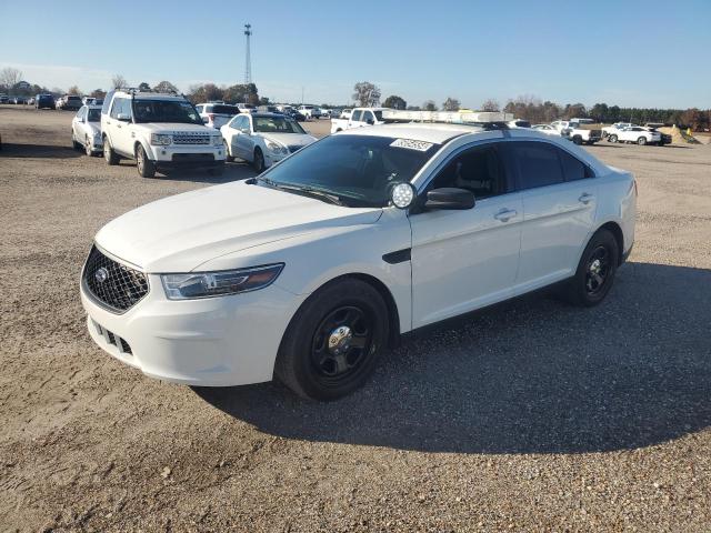 FORD TAURUS POL 2018 1fahp2mk0jg109921