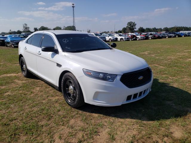 FORD TAURUS POL 2018 1fahp2mk0jg120188