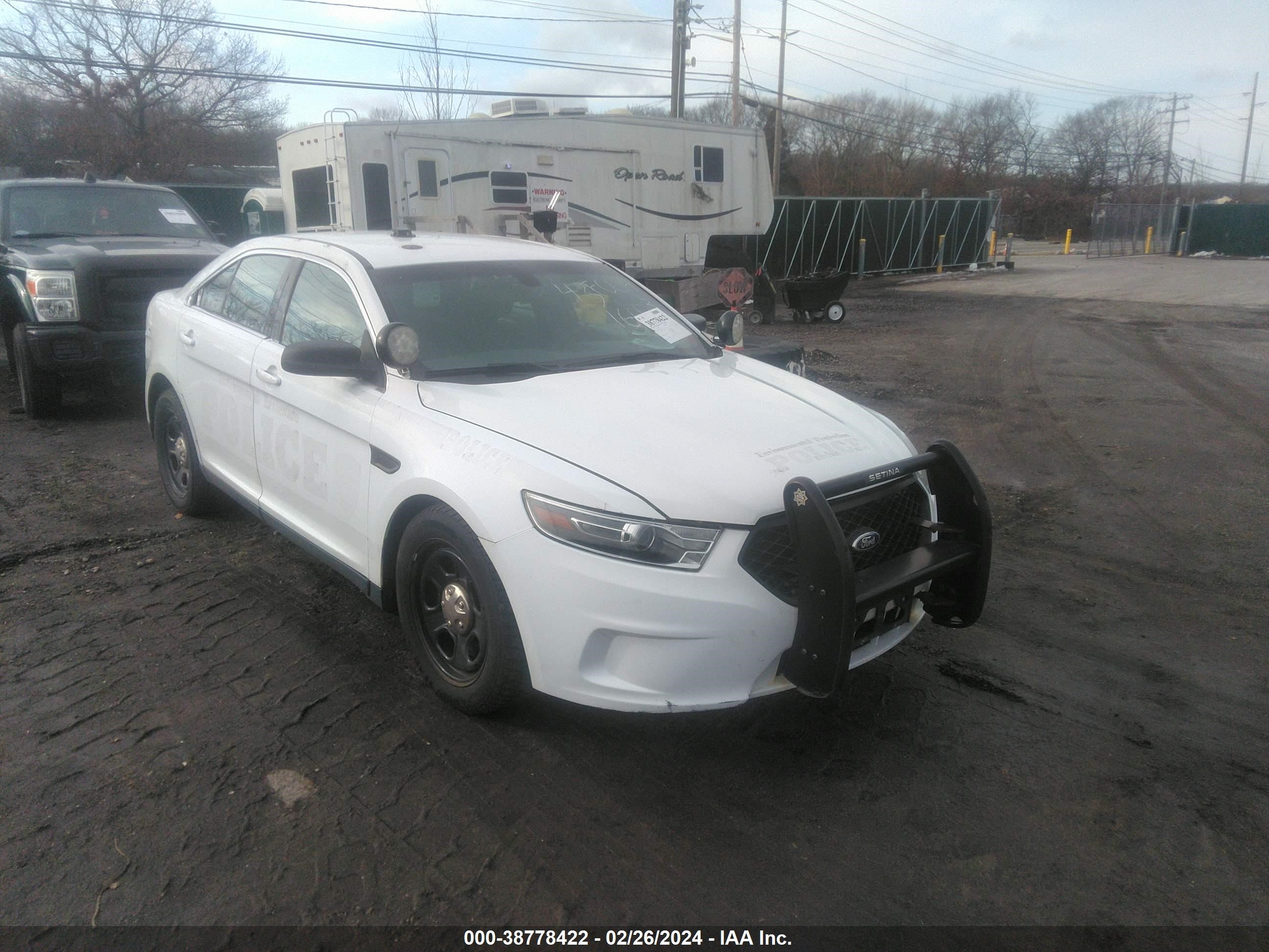 FORD POLICE 2016 1fahp2mk7gg116003