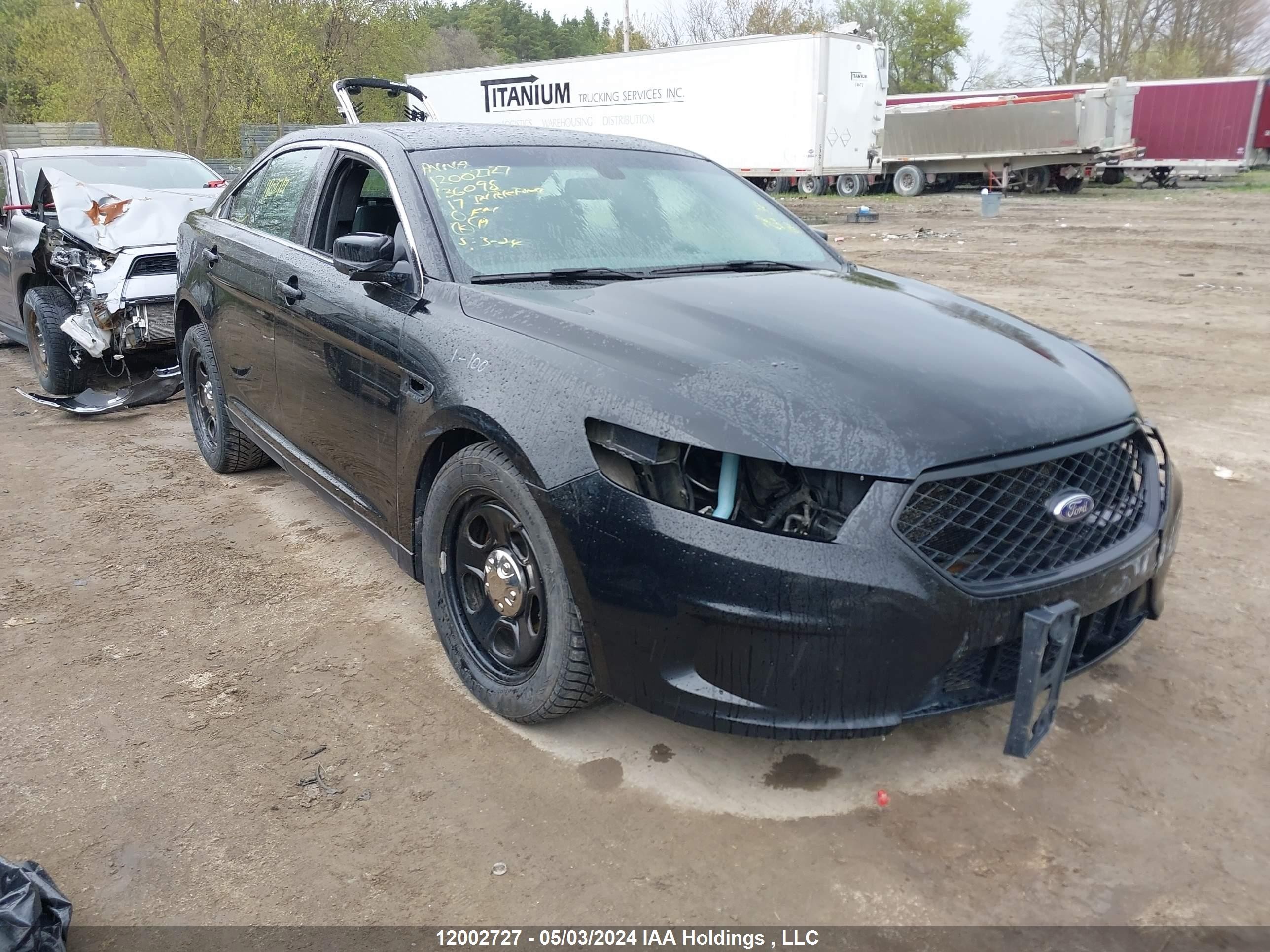 FORD POLICE 2017 1fahp2mkxhg136098