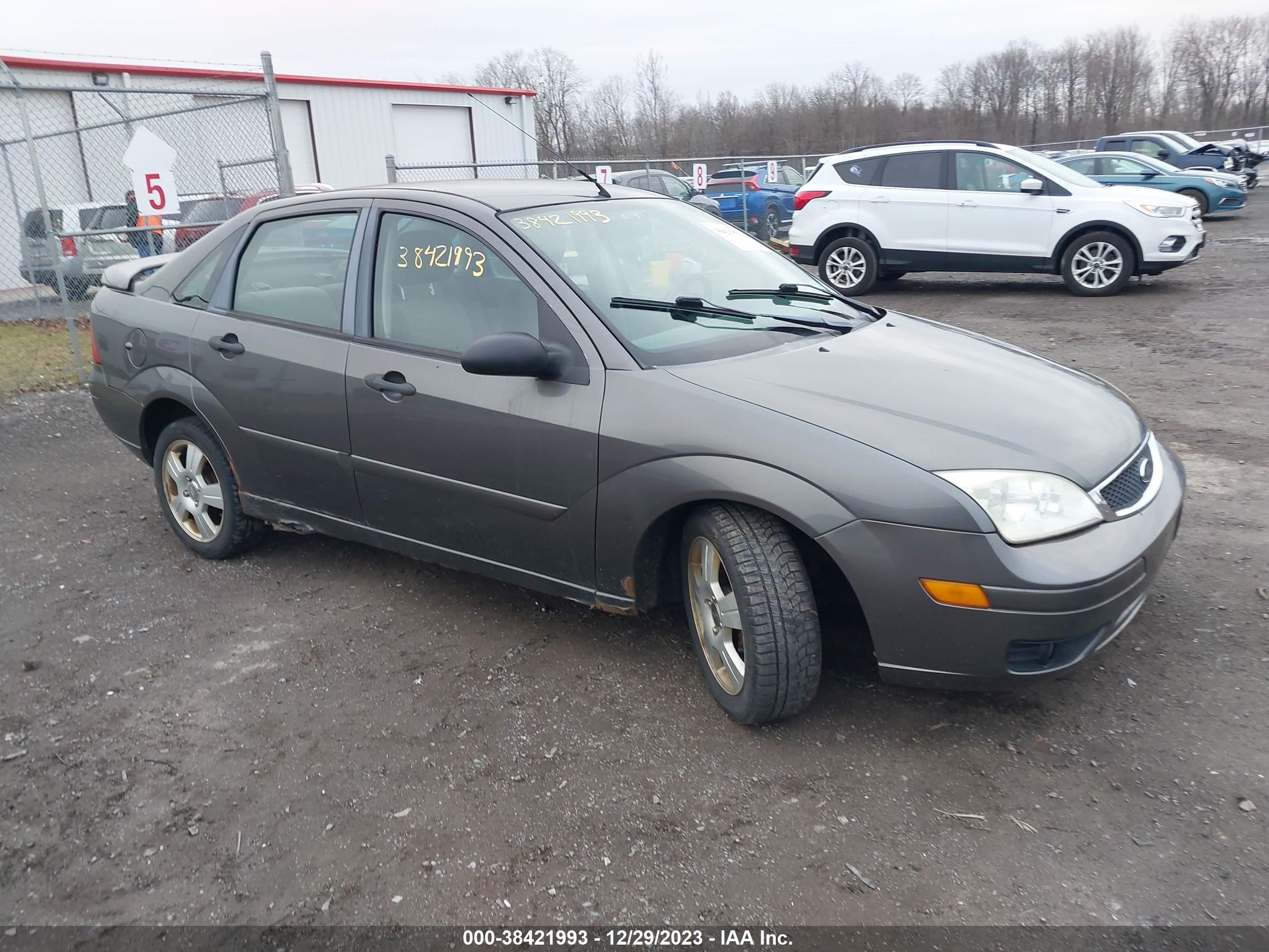 FORD FOCUS 2007 1fahp34n17w317112