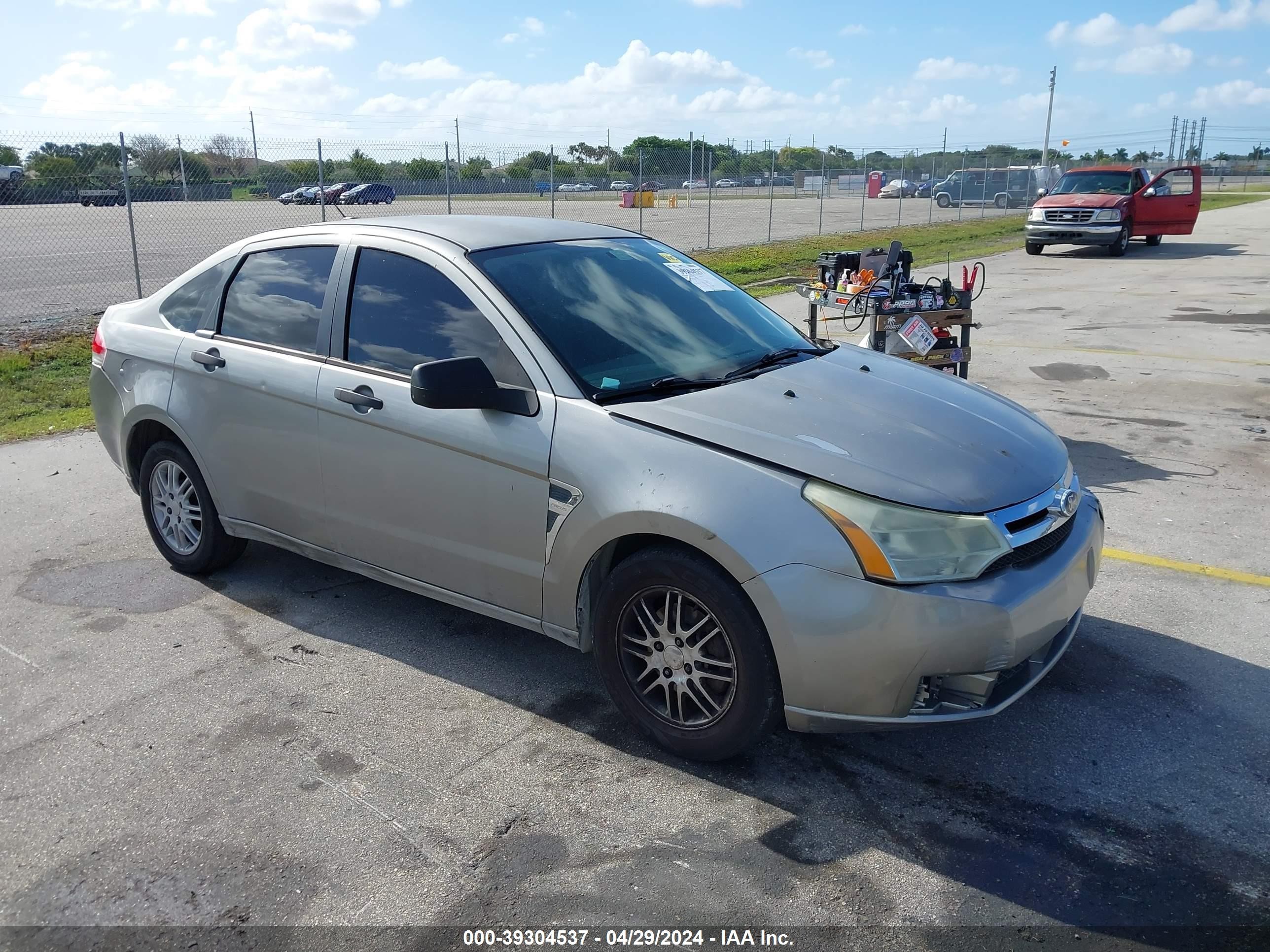 FORD FOCUS 2008 1fahp35n88w161277