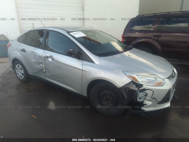 FORD FOCUS 2012 1fahp3e25cl187335