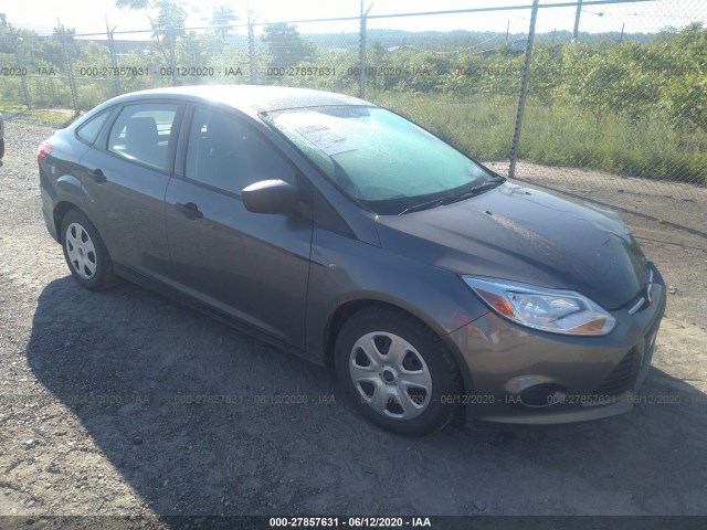 FORD FOCUS 2012 1fahp3e26cl261197