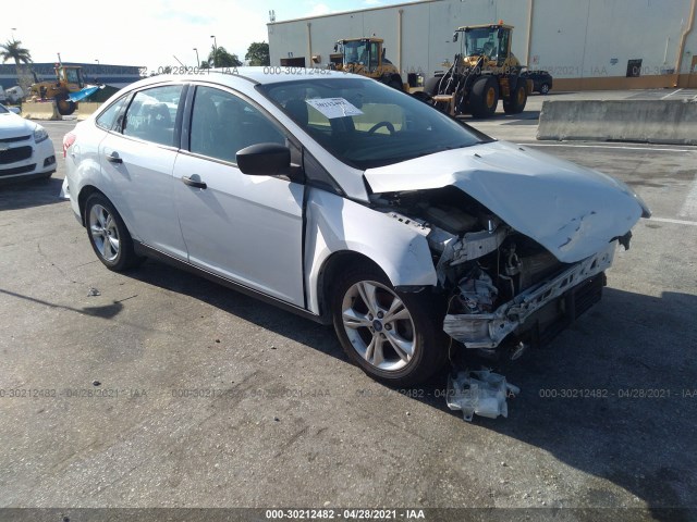 FORD FOCUS 2012 1fahp3e26cl426987