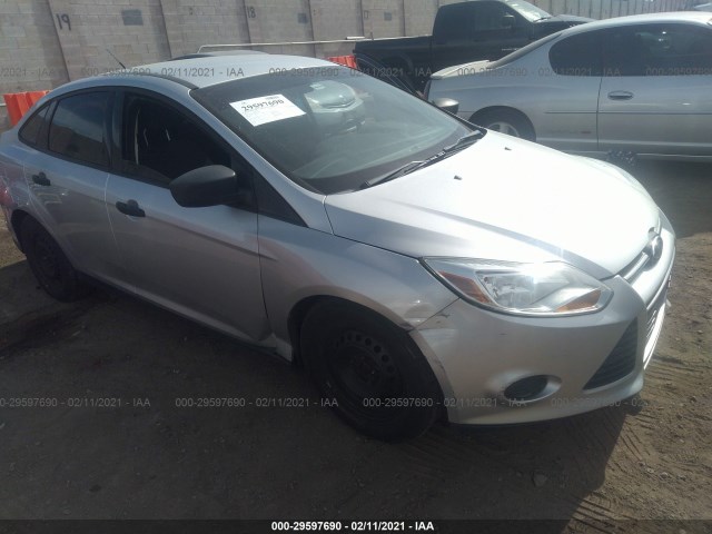 FORD FOCUS 2012 1fahp3e28cl224992