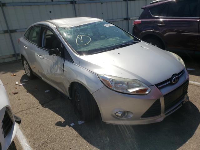 FORD FOCUS SE 2012 1fahp3f23cl234148