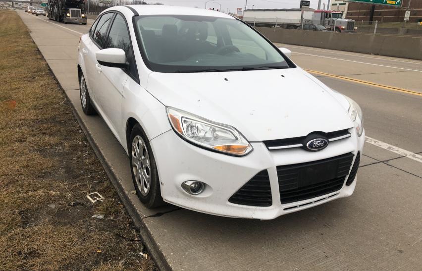 FORD FOCUS SE 2012 1fahp3f23cl453613