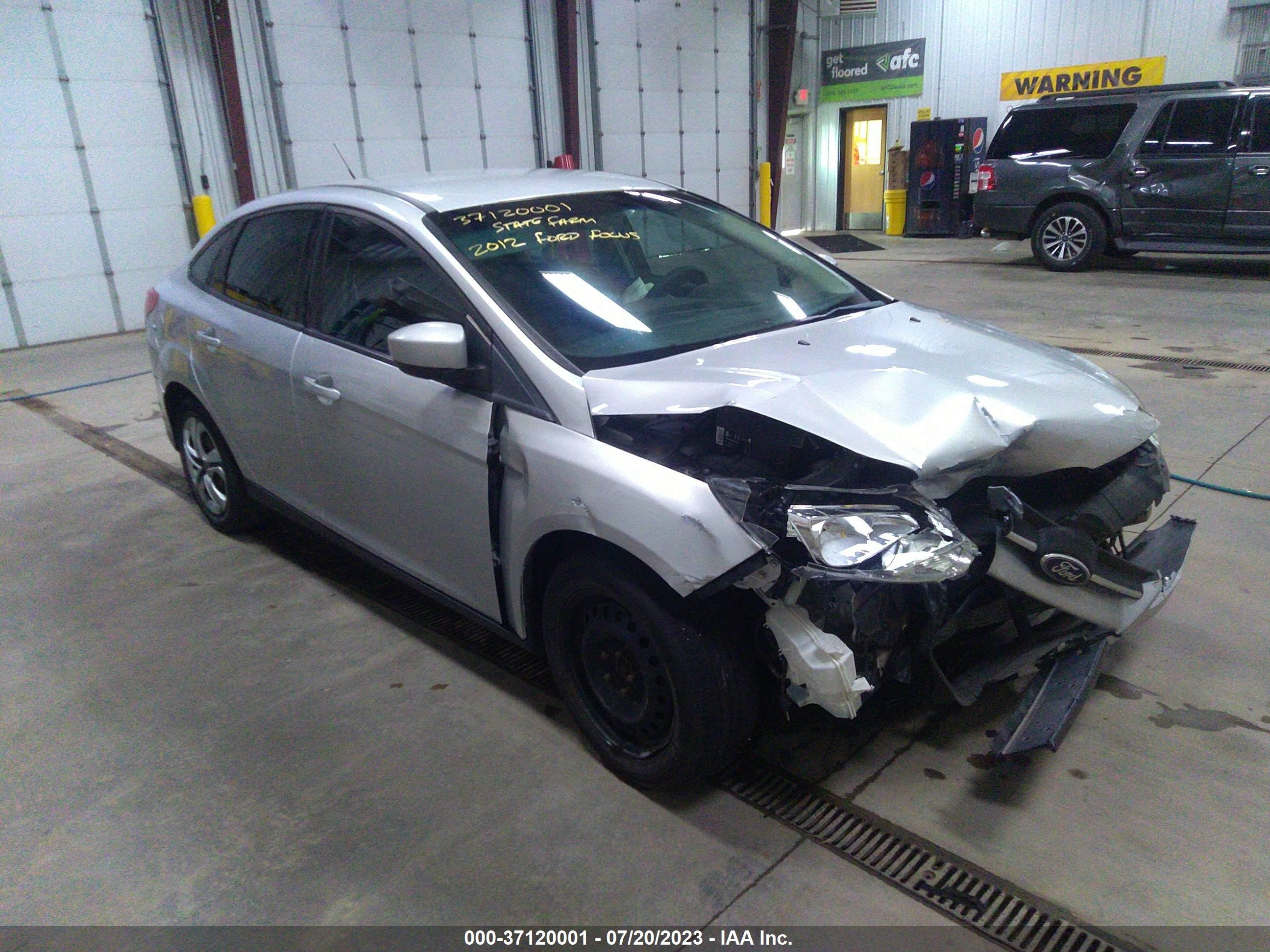 FORD FOCUS 2012 1fahp3f24cl108669