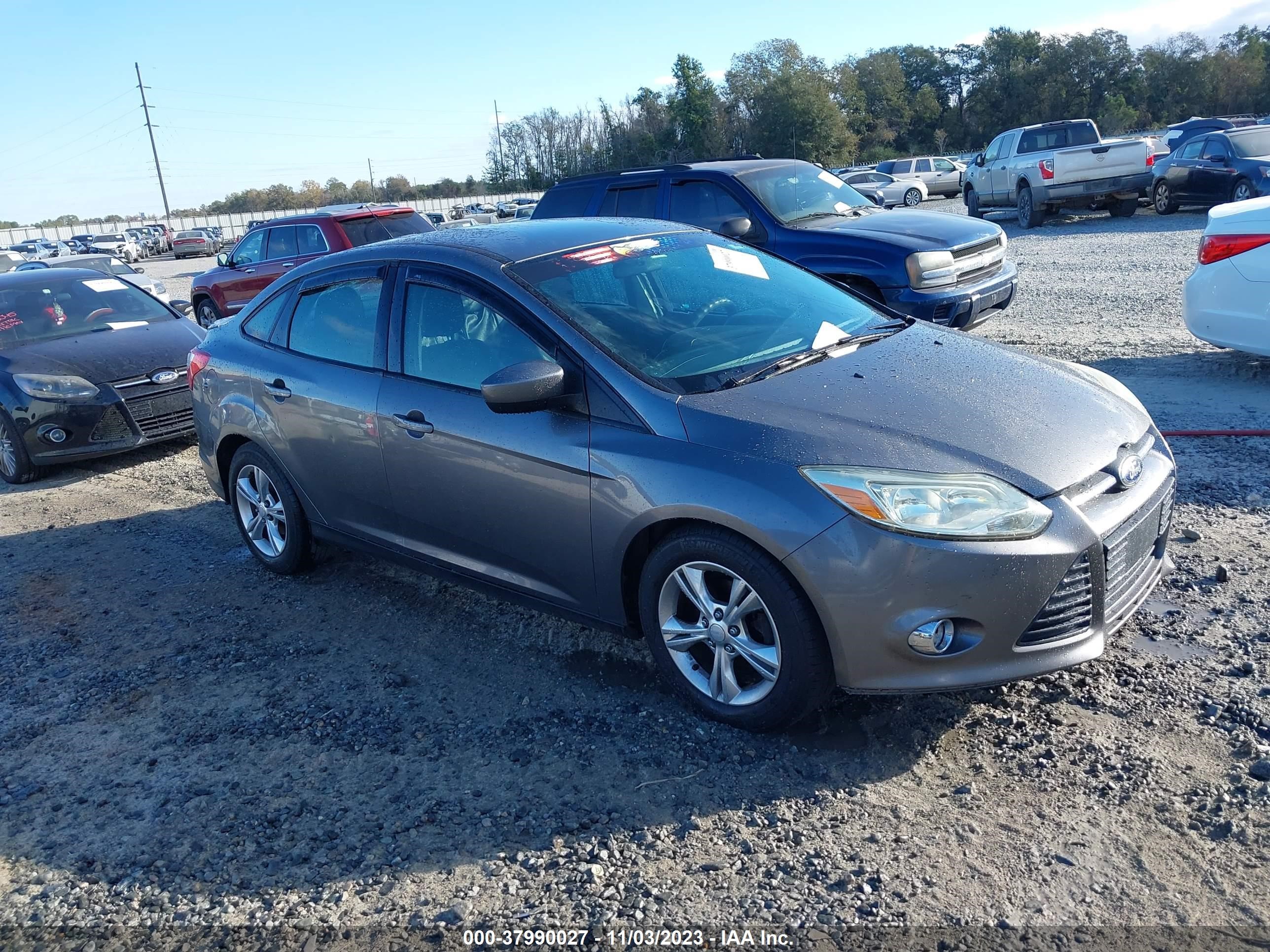 FORD FOCUS 2012 1fahp3f26cl134058