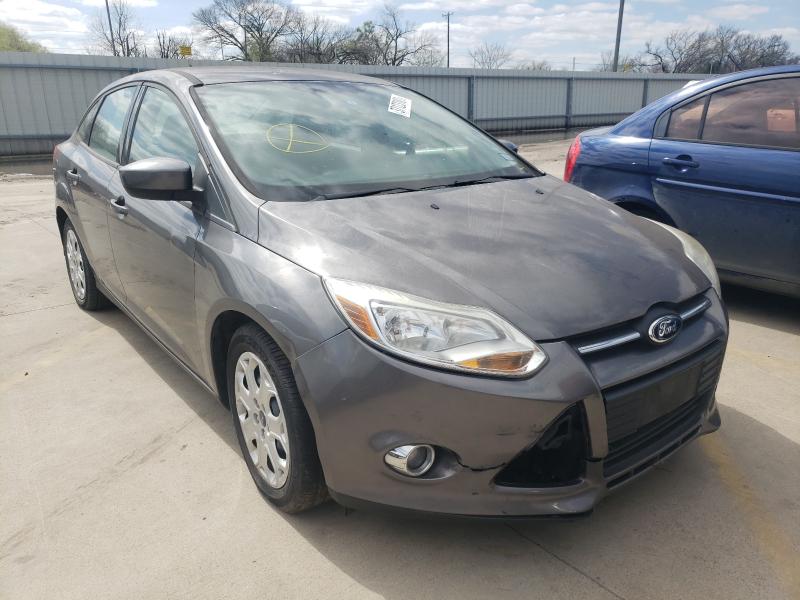 FORD FOCUS SE 2017 1fahp3f26cl450057