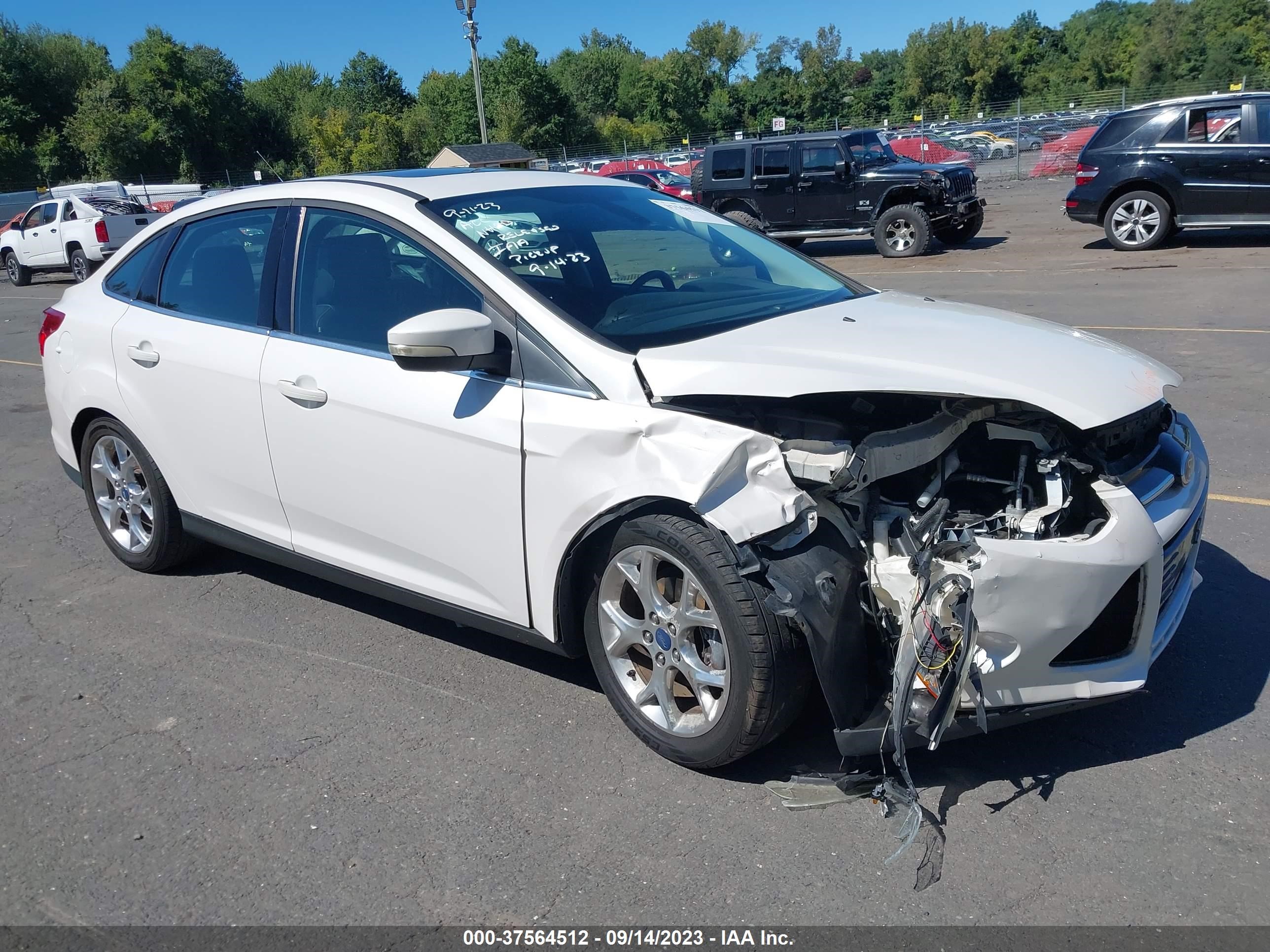 FORD FOCUS 2012 1fahp3h26cl442215