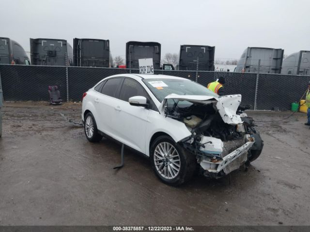 FORD FOCUS 2012 1fahp3h27cl135457