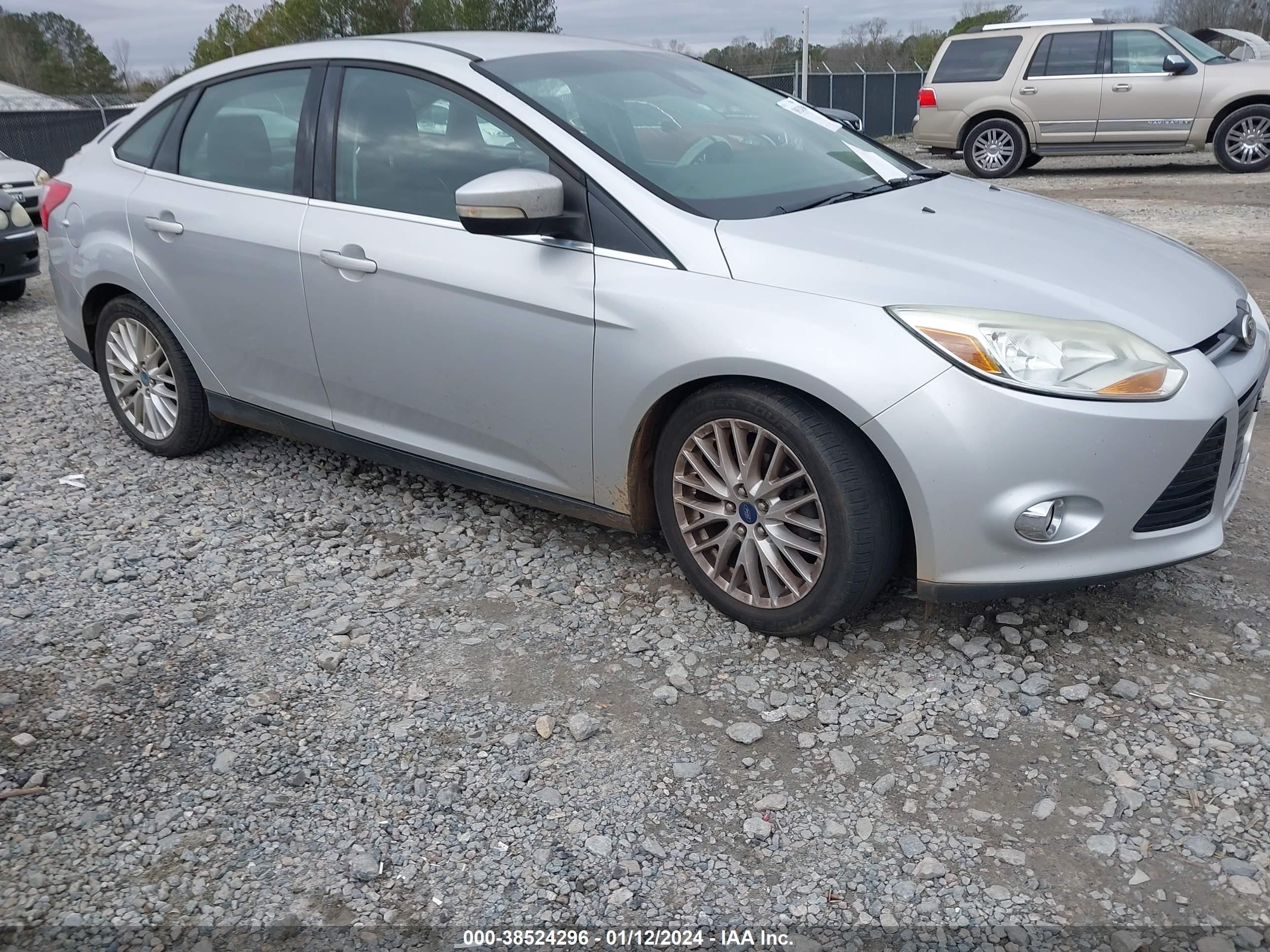 FORD FOCUS 2012 1fahp3h28cl384561