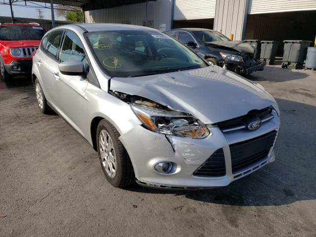 FORD FOCUS SE 2012 1fahp3k21cl408093