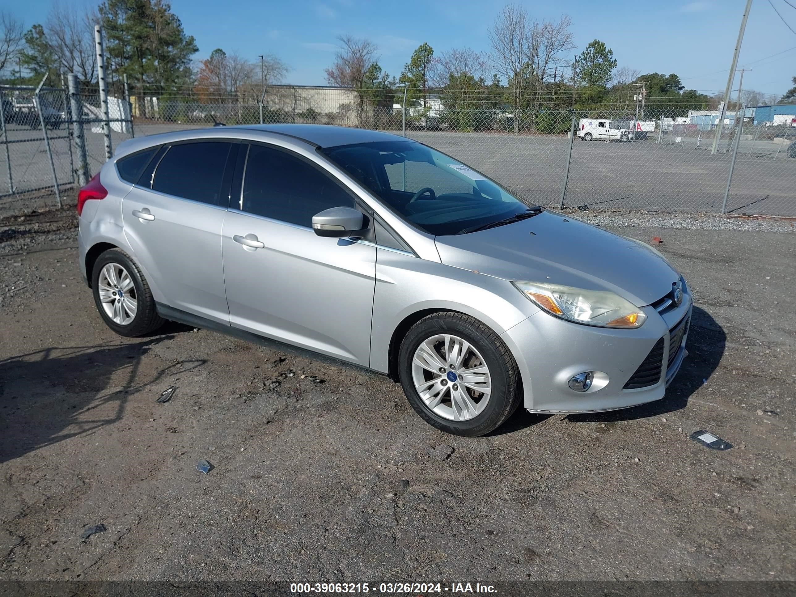 FORD FOCUS 2012 1fahp3m22cl316455