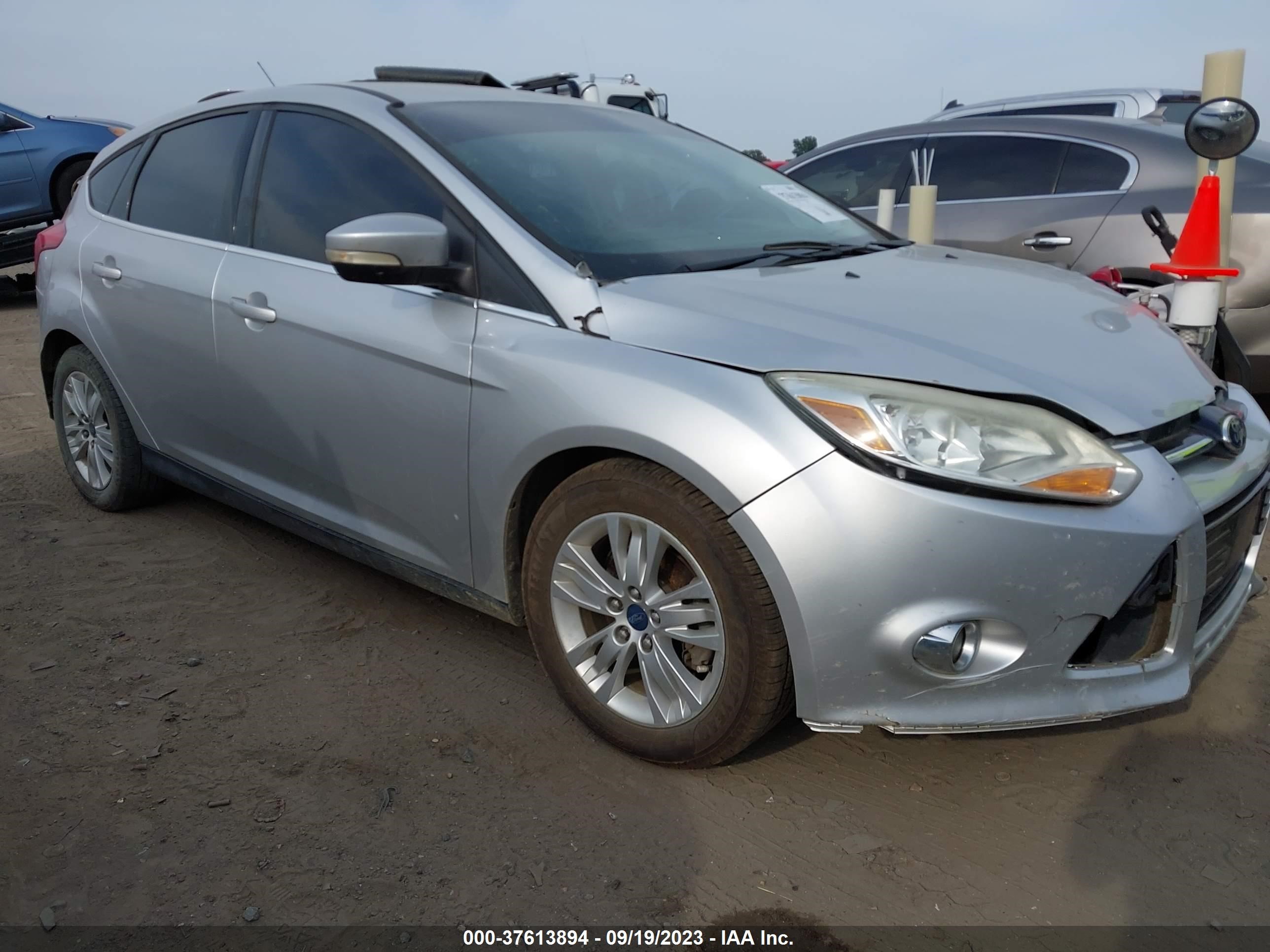 FORD FOCUS 2012 1fahp3m29cl433269