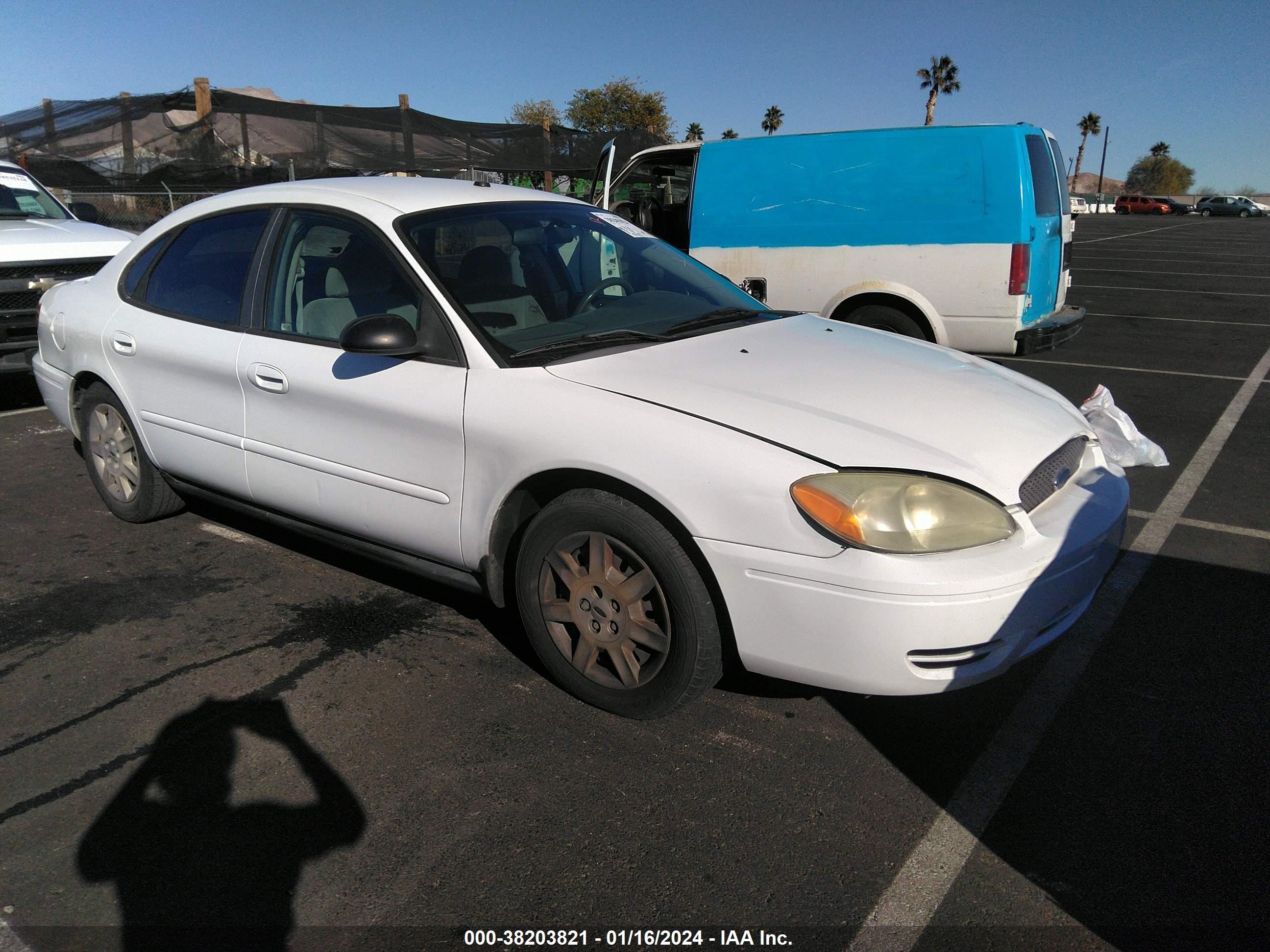 FORD TAURUS 2006 1fahp53216a259405