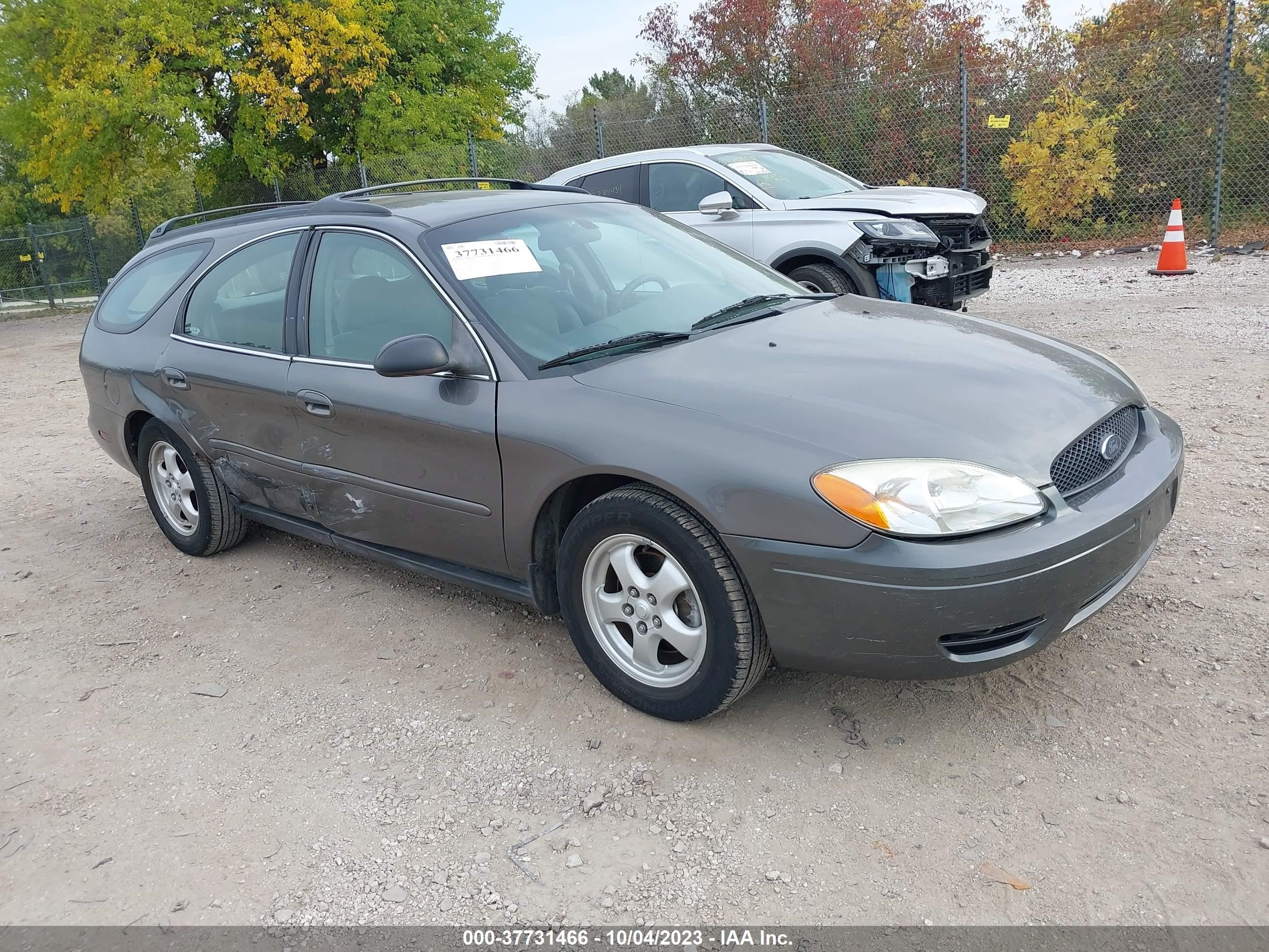 FORD TAURUS 2005 1fahp58u55a217991