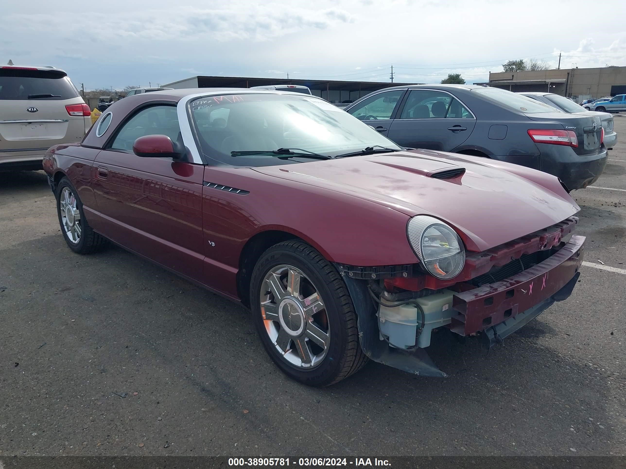 FORD THUNDERBIRD 2004 1fahp60a94y111489