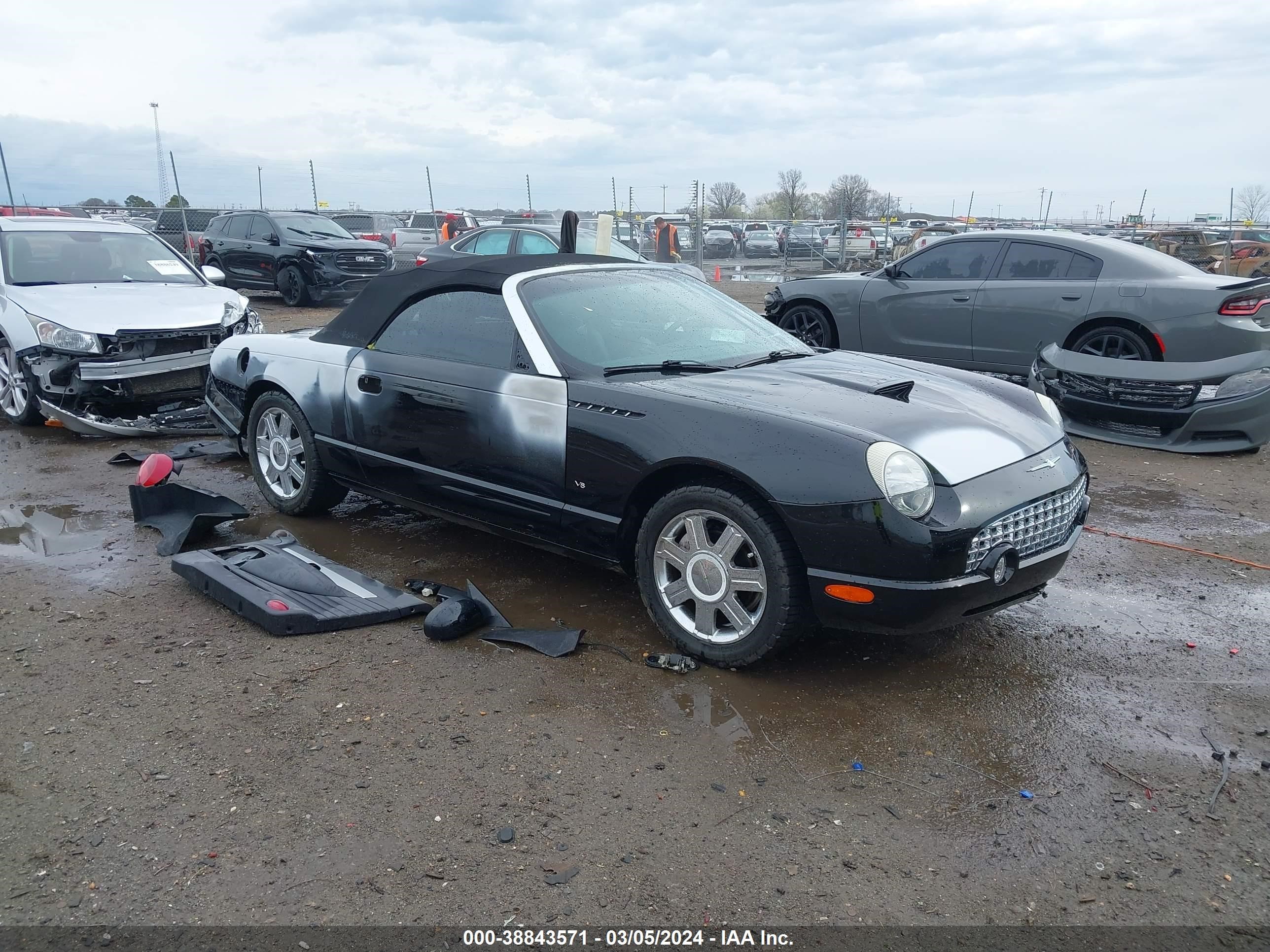 FORD THUNDERBIRD 2004 1fahp60ax4y111470