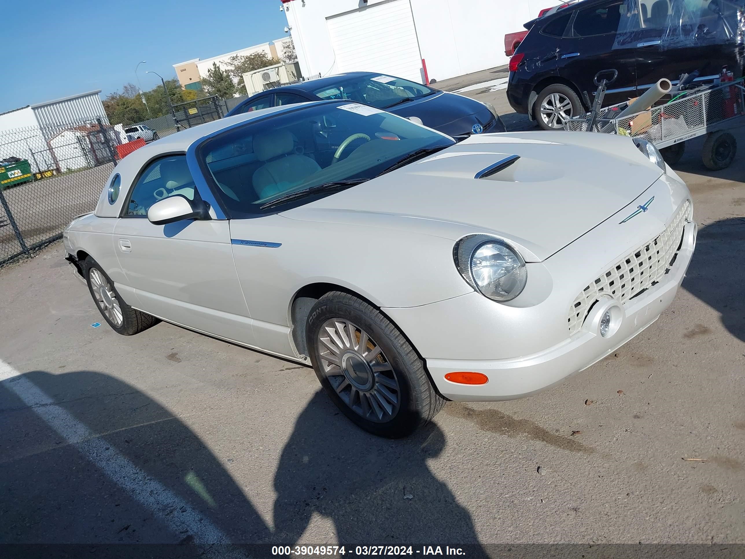 FORD THUNDERBIRD 2005 1fahp69a05y105049