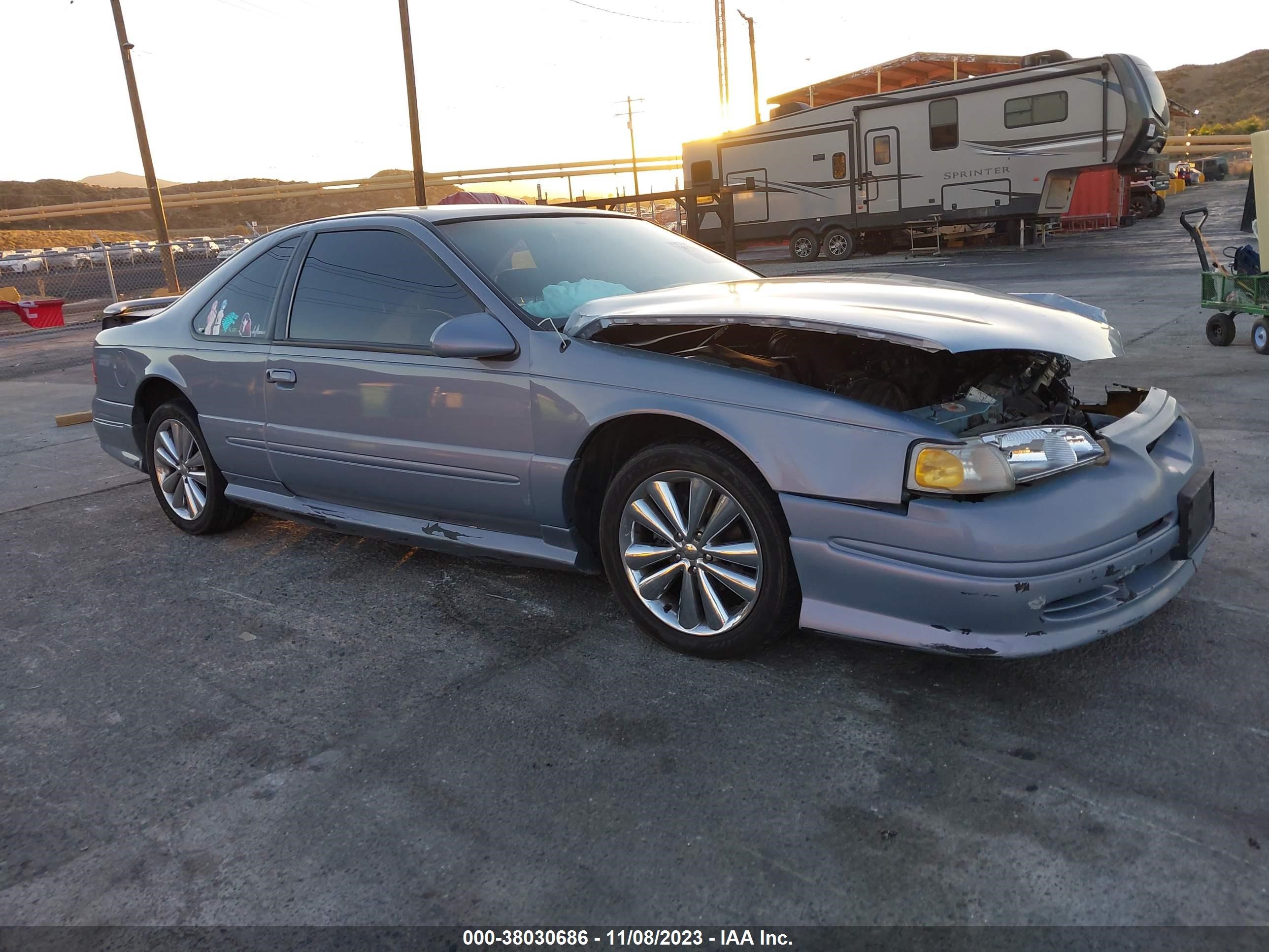 FORD THUNDERBIRD 1996 1falp62w4th182827