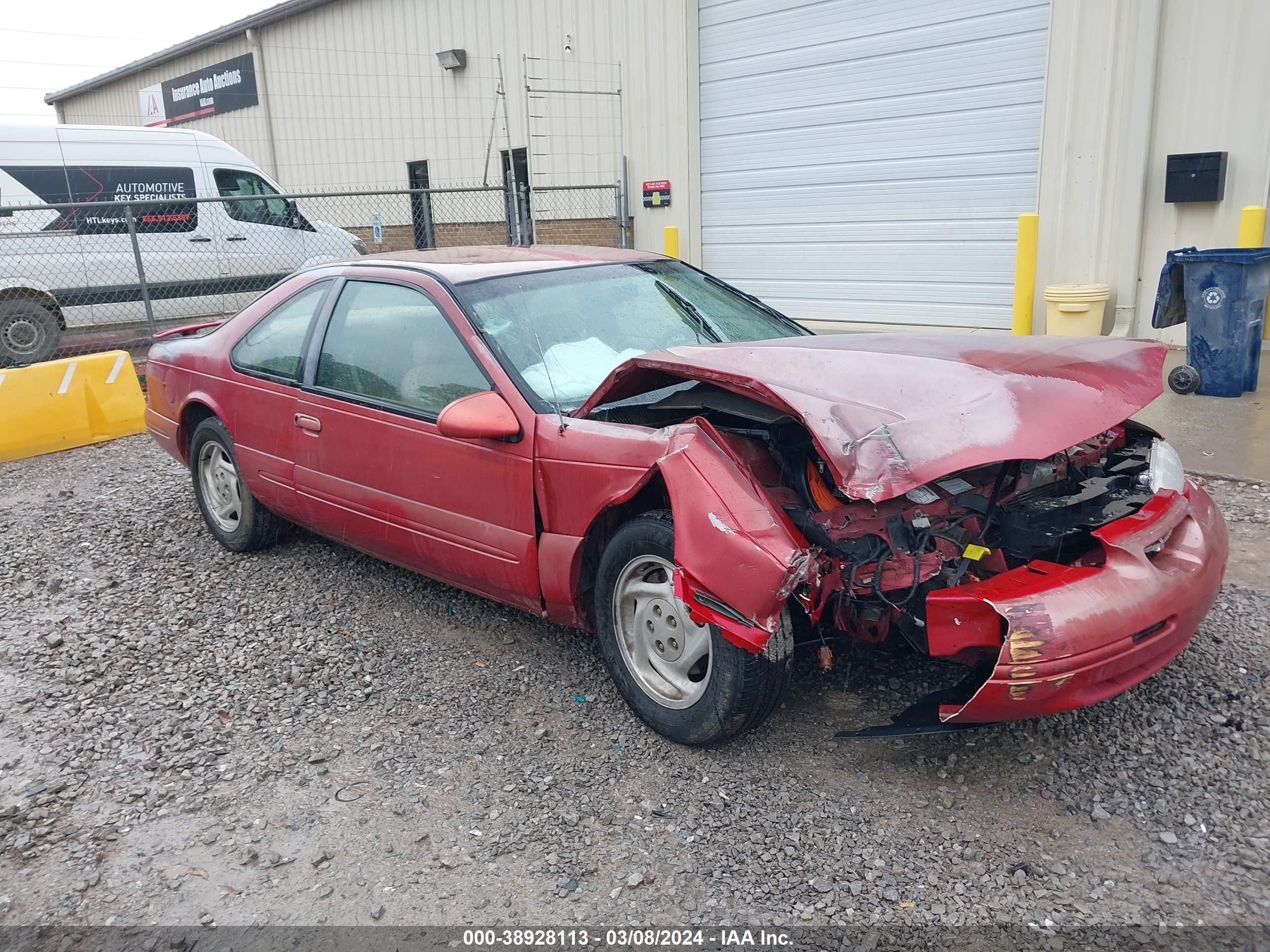 FORD THUNDERBIRD 1997 1falp62w9vh172149