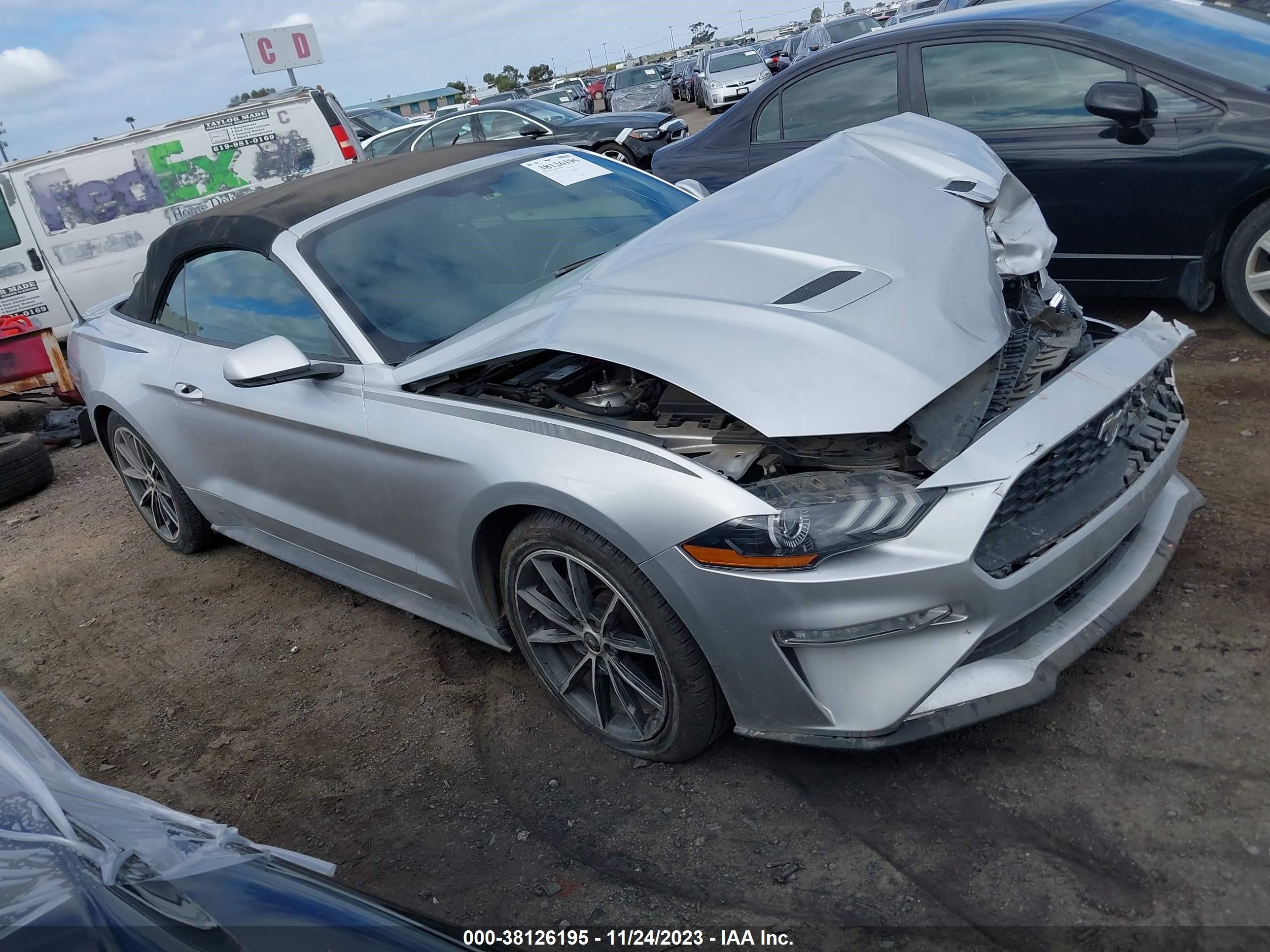 FORD MUSTANG 2018 1fatp8uh1j5123968