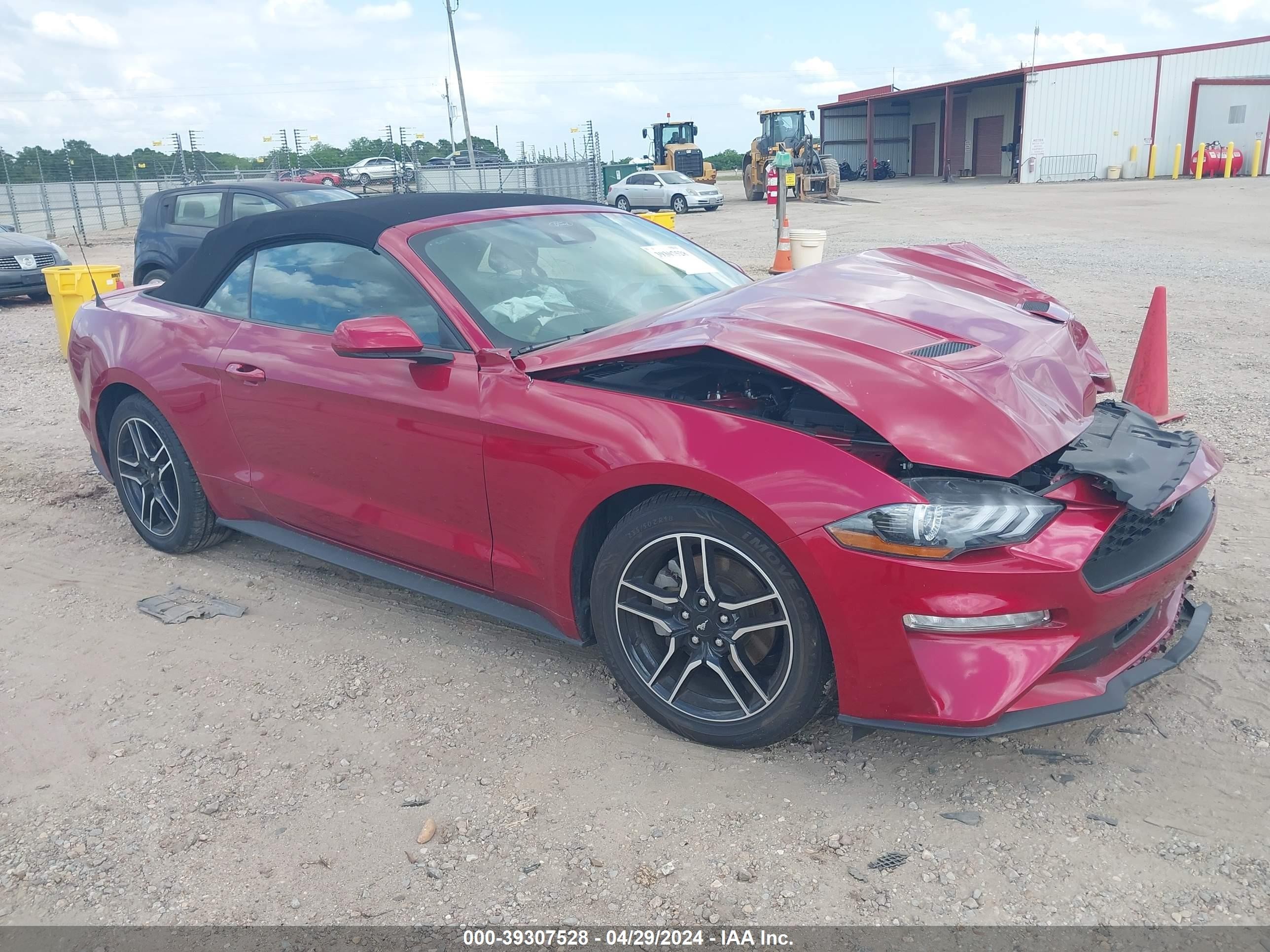 FORD MUSTANG 2023 1fatp8uh1p5100506